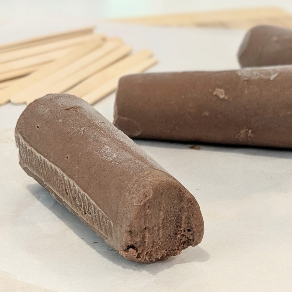 Image of Healthy Chocolate Popsicles for Kids