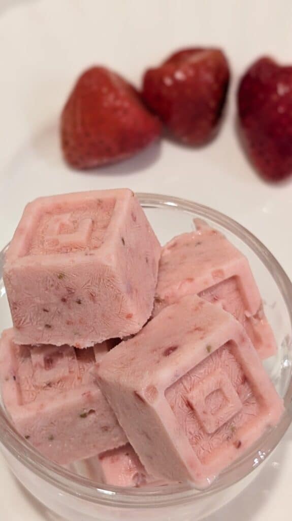 Image of Strawberry Frozen Yogurt Bites