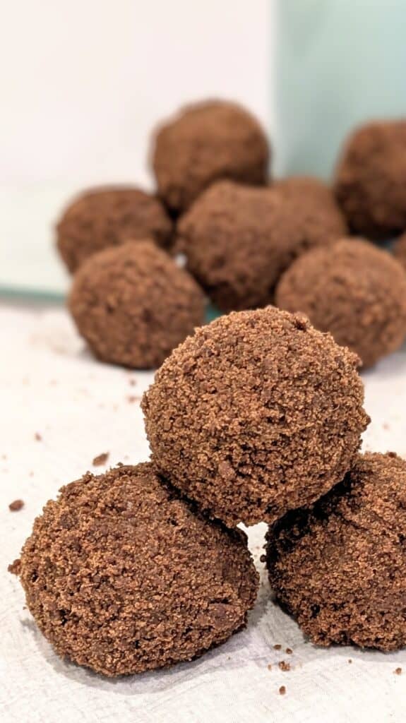 Image of Chocolate Cheesecake Balls