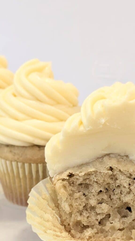 Image of Vanilla Cupcakes 