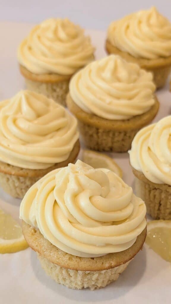 Easy Lemon Cupcakes