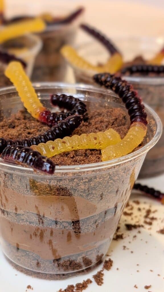 Worms in Dirt Halloween Dessert